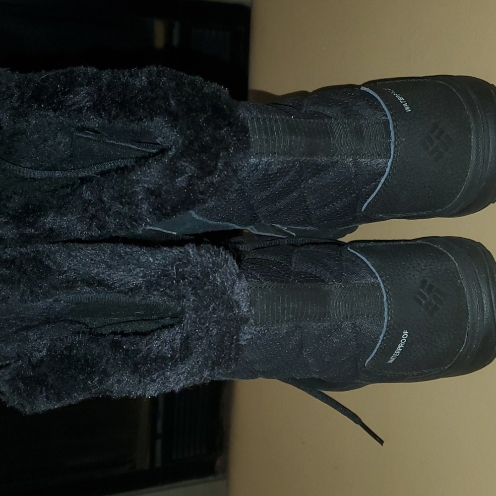 Columbia Boots NWT - NIB Women's Ice Maiden II Boots - Black - Picture 8 of 9